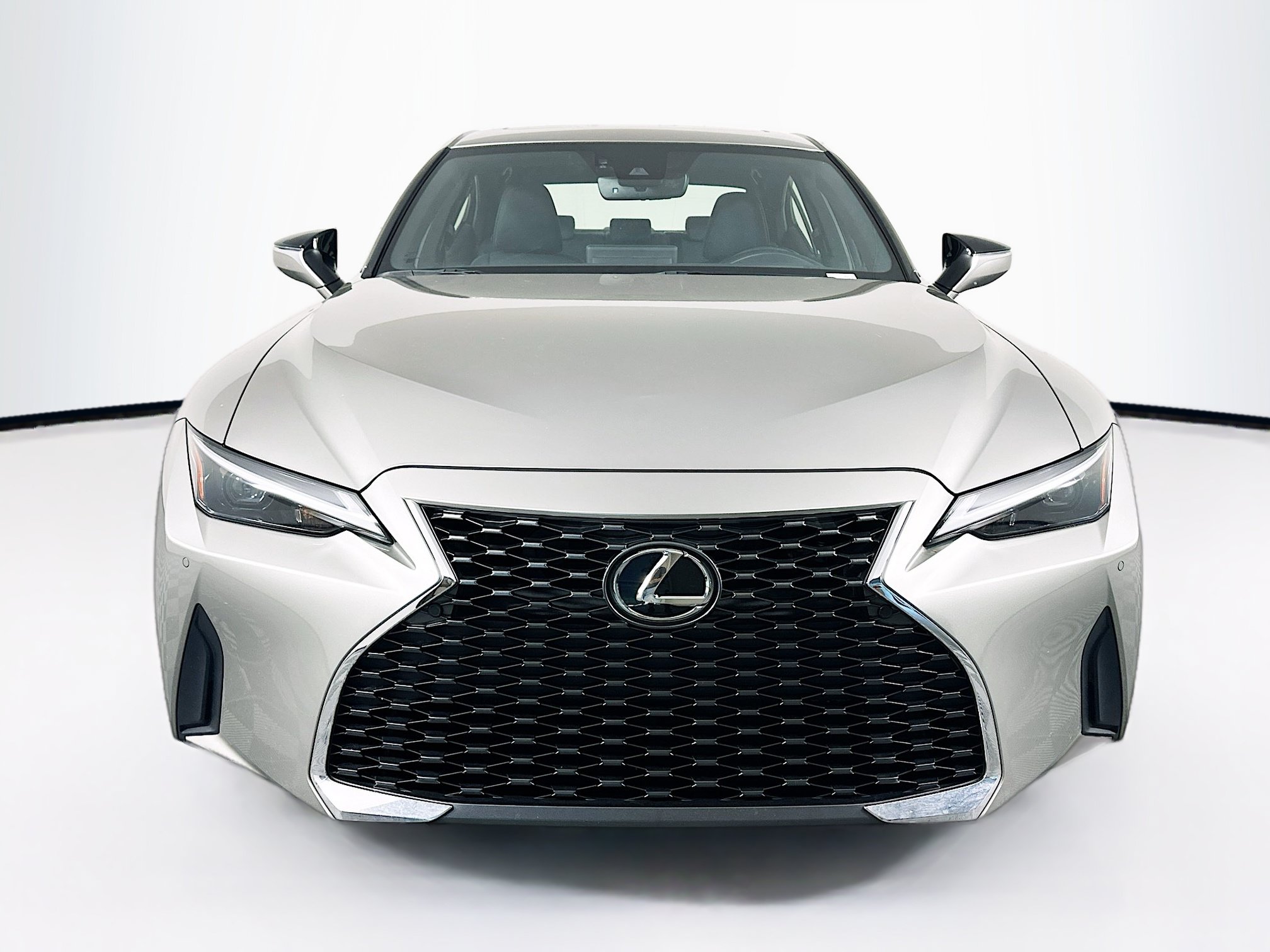 Used 2023 Lexus IS 300 w/ Comfort Package RWD image 2