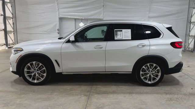 Used 2022 BMW X5 sDrive40i w/ Premium Package RWD image 5