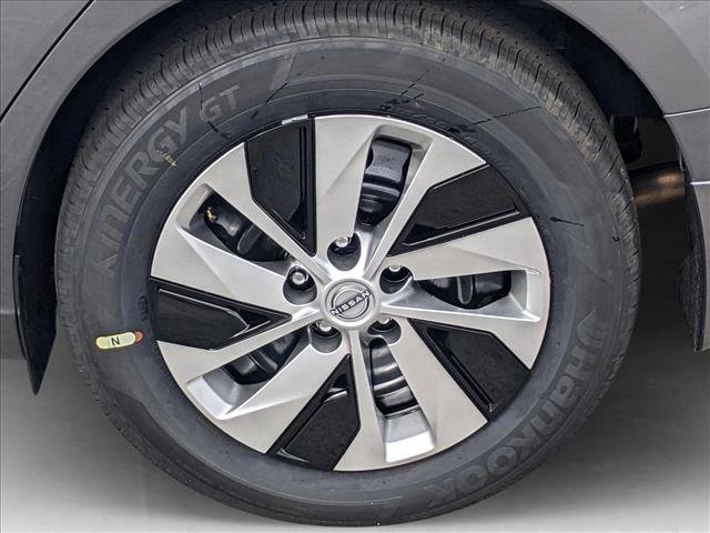 New 2025 Nissan Altima 2.5 S FWD image 9