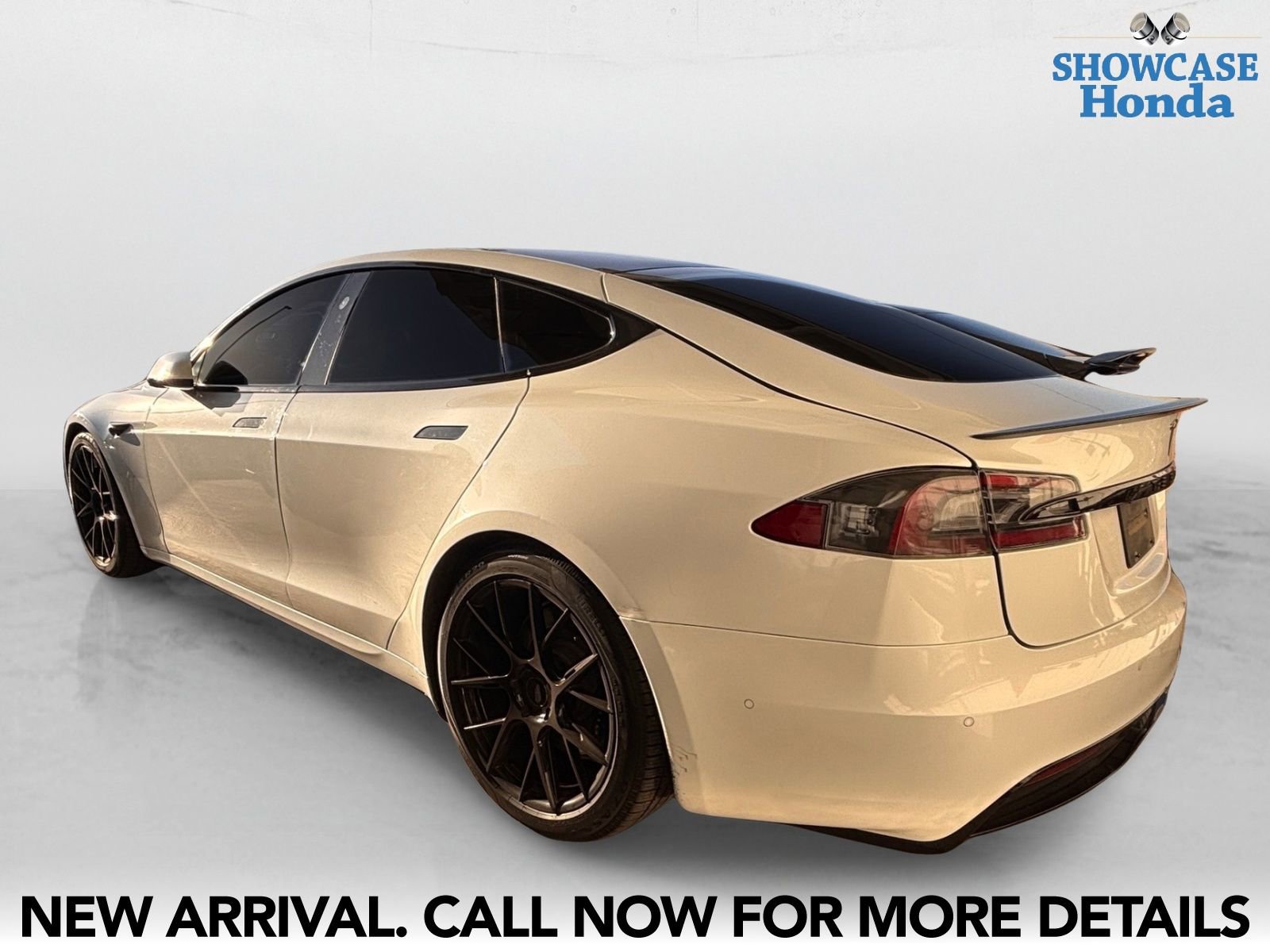 Used 2021 Tesla Model S Plaid AWD/4WD image 4