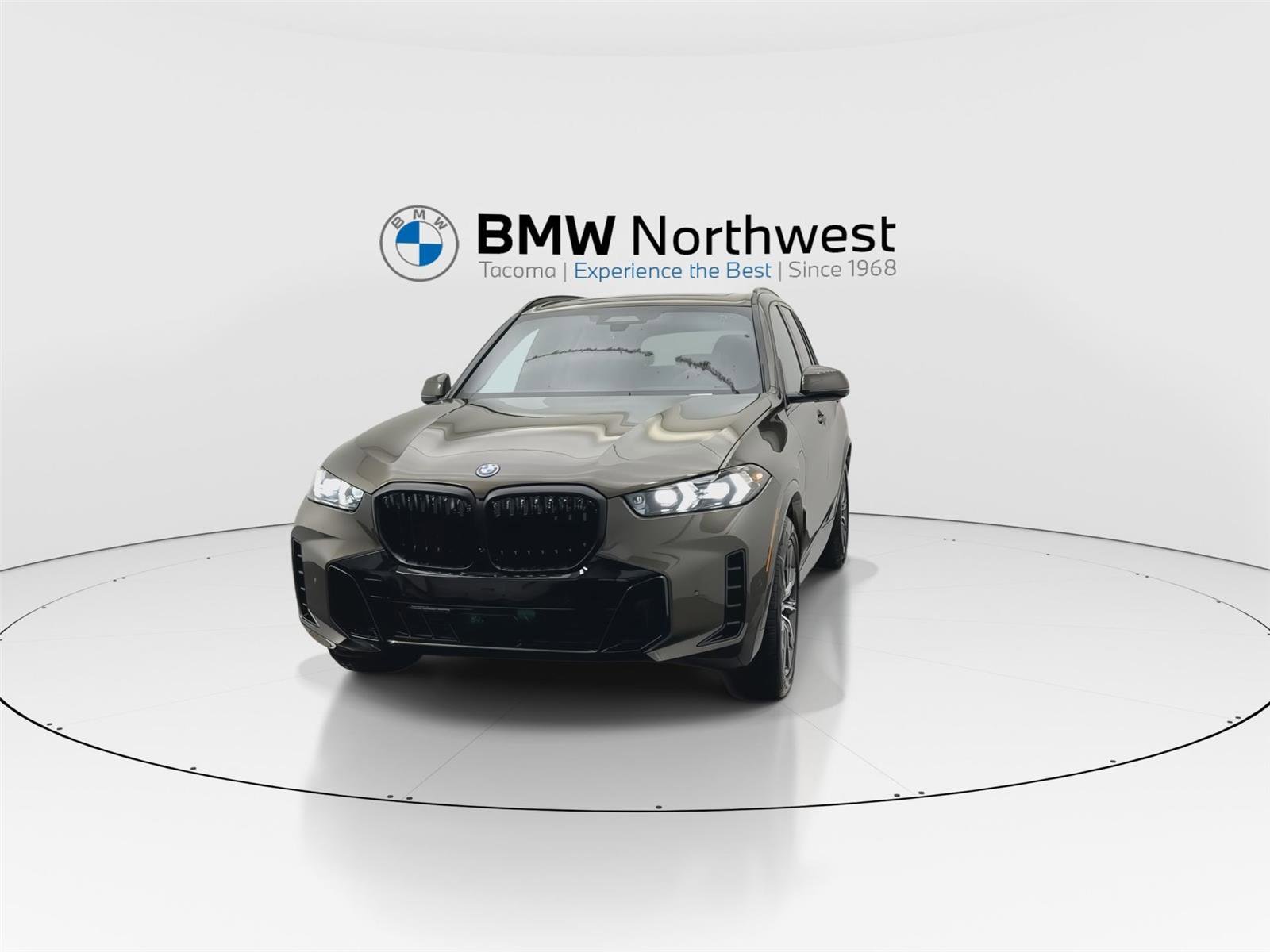 New 2026 BMW X5 xDrive50e image 8