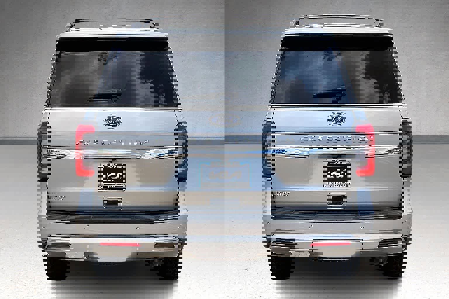 Used 2024 Ford Expedition Limited image 5