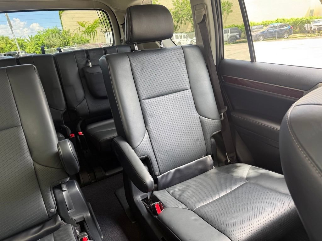 Used 2017 Lexus GX 460 Luxury AWD/4WD image 14