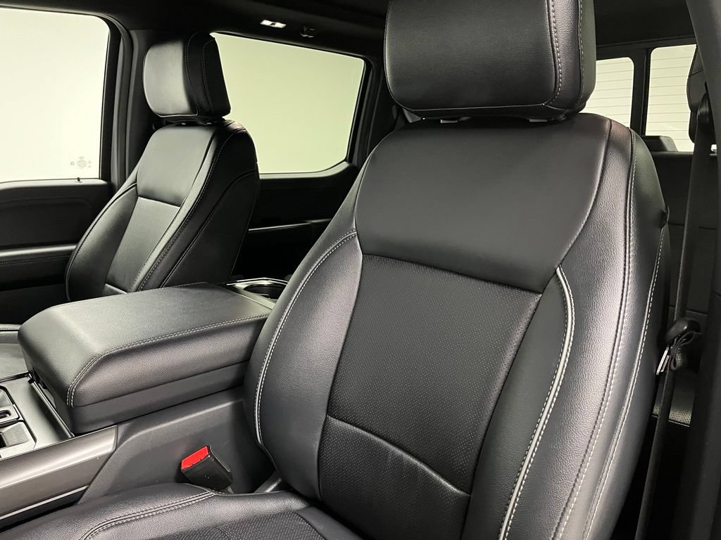 Used 2025 Ford F150 Lariat AWD/4WD image 22