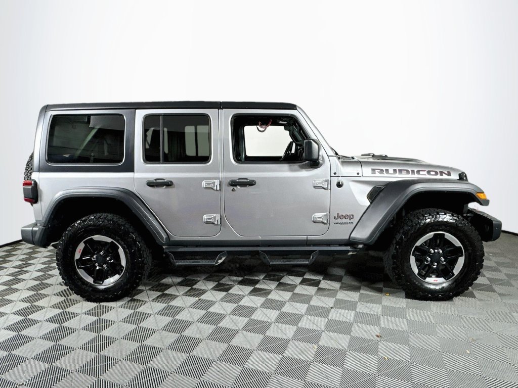 Used 2018 Jeep Wrangler Unlimited Rubicon w/ LED Lighting Group AWD/4WD image 8
