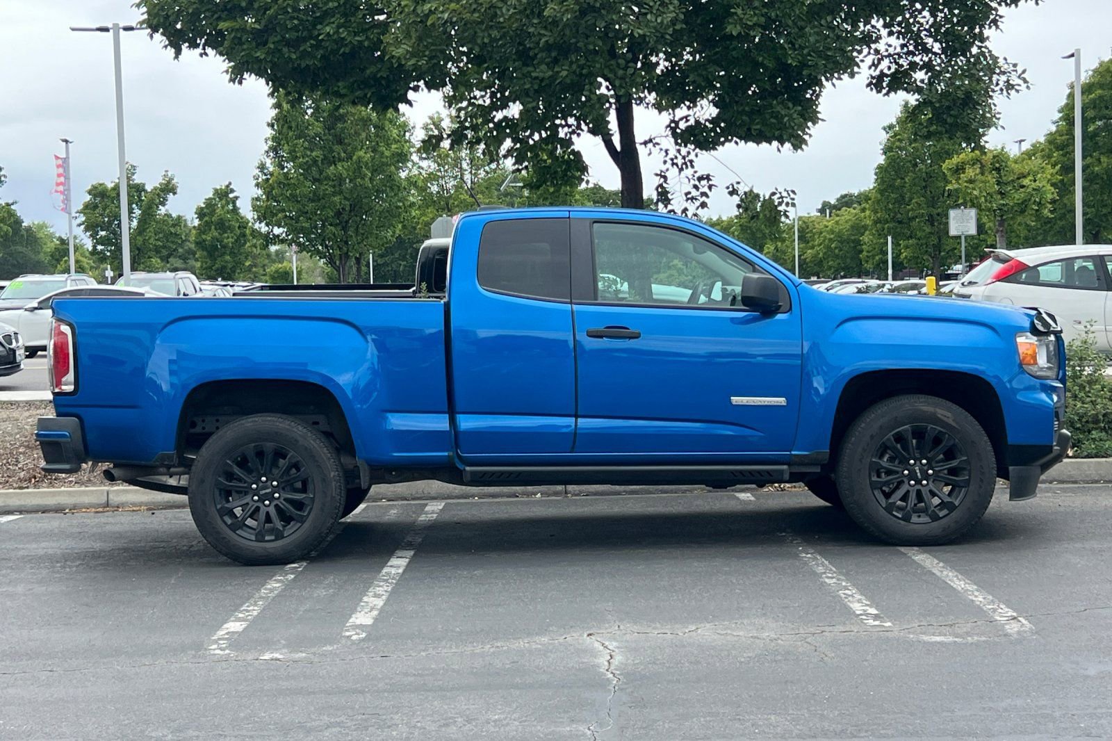 Used 2022 GMC Canyon Elevation Standard w/ Convenience Package RWD image 3