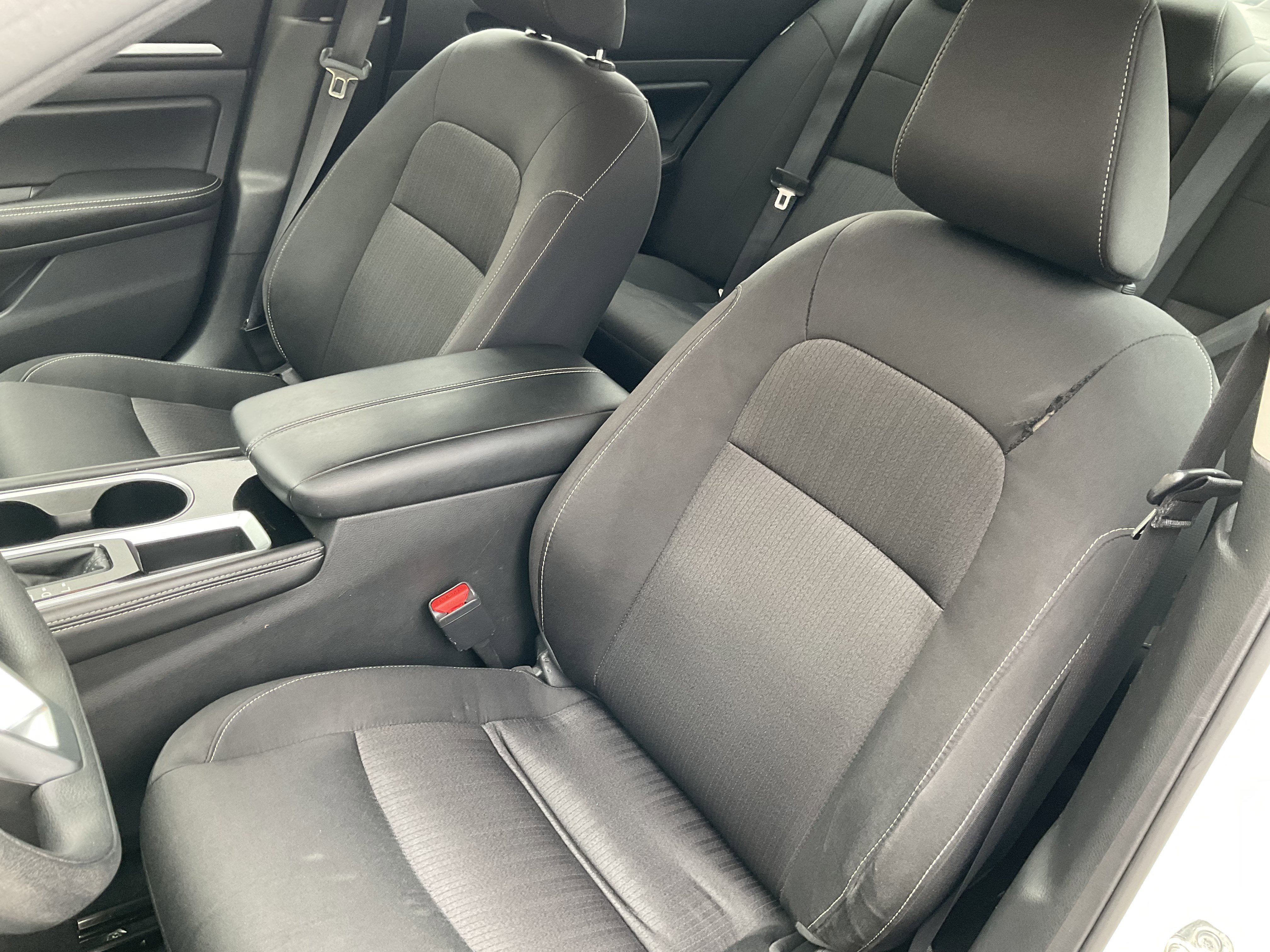 Used 2023 Nissan Altima 2.5 SV w/ SV Premium Package image 29