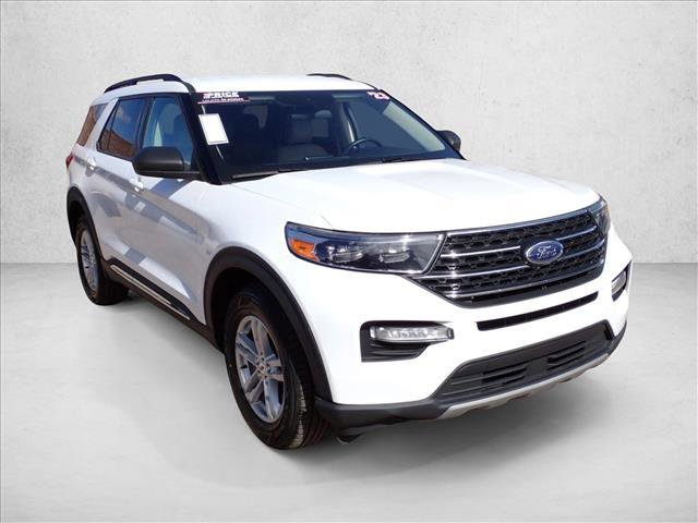 Used 2023 Ford Explorer XLT w/ Equipment Group 202A image 6