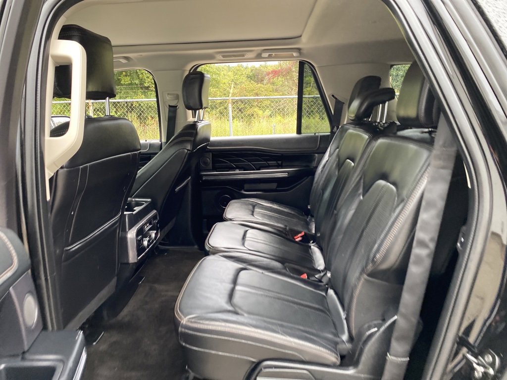 Used 2018 Ford Expedition Max Platinum image 23