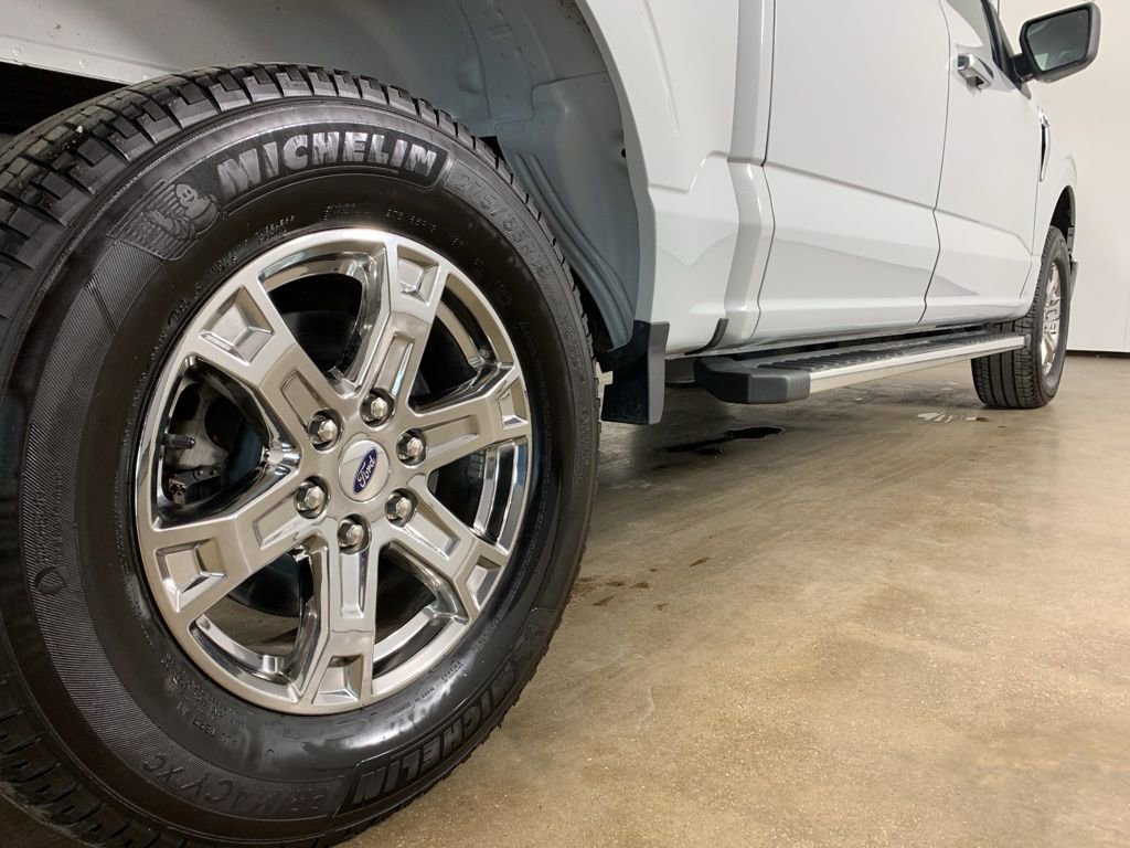 Used 2023 Ford F150 XLT w/ XTR Package image 9