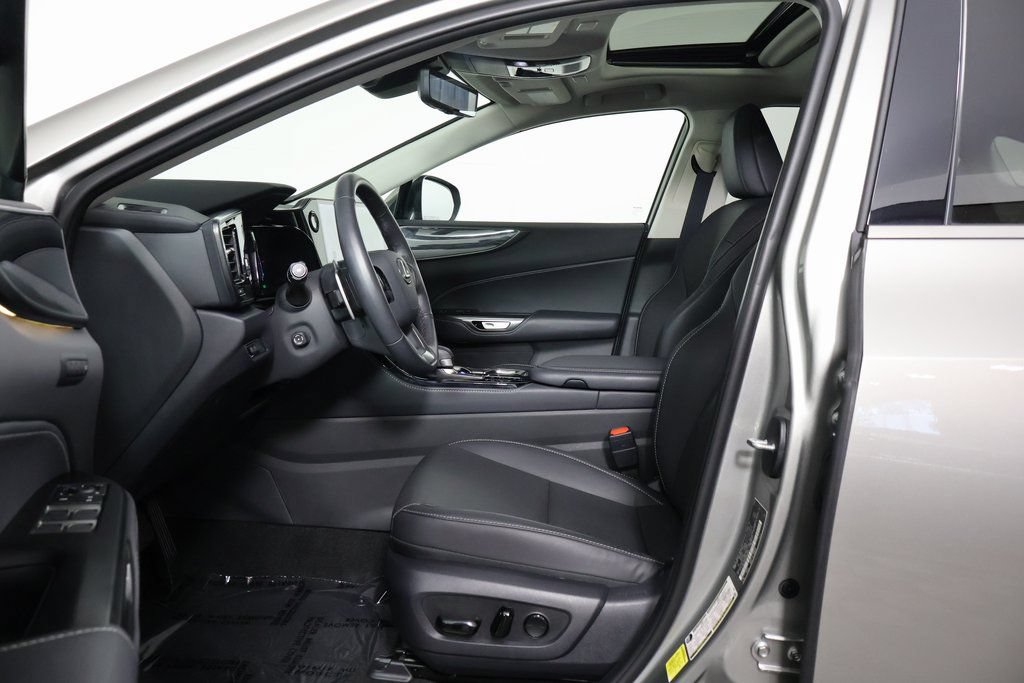 Certified 2026 Lexus NX 350h AWD w/ Accessory Package (2T) image 10