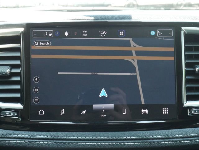 Used 2023 Chrysler Pacifica Touring-L w/ Uconnect Theater Family Group AWD/4WD image 3