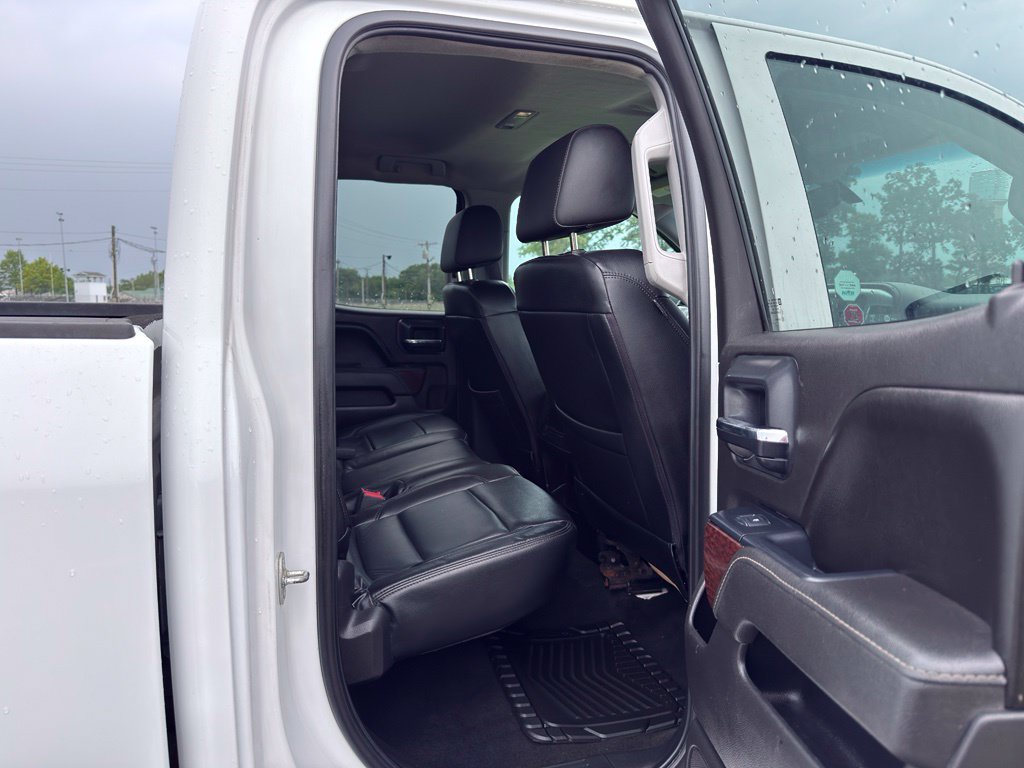 Used 2016 GMC Sierra 2500 SLT w/ Suspension Package, Off-Road AWD/4WD image 30