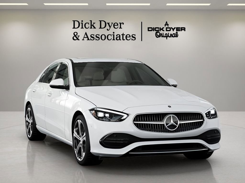 Used 2025 Mercedes-Benz C 300 Sedan image 35