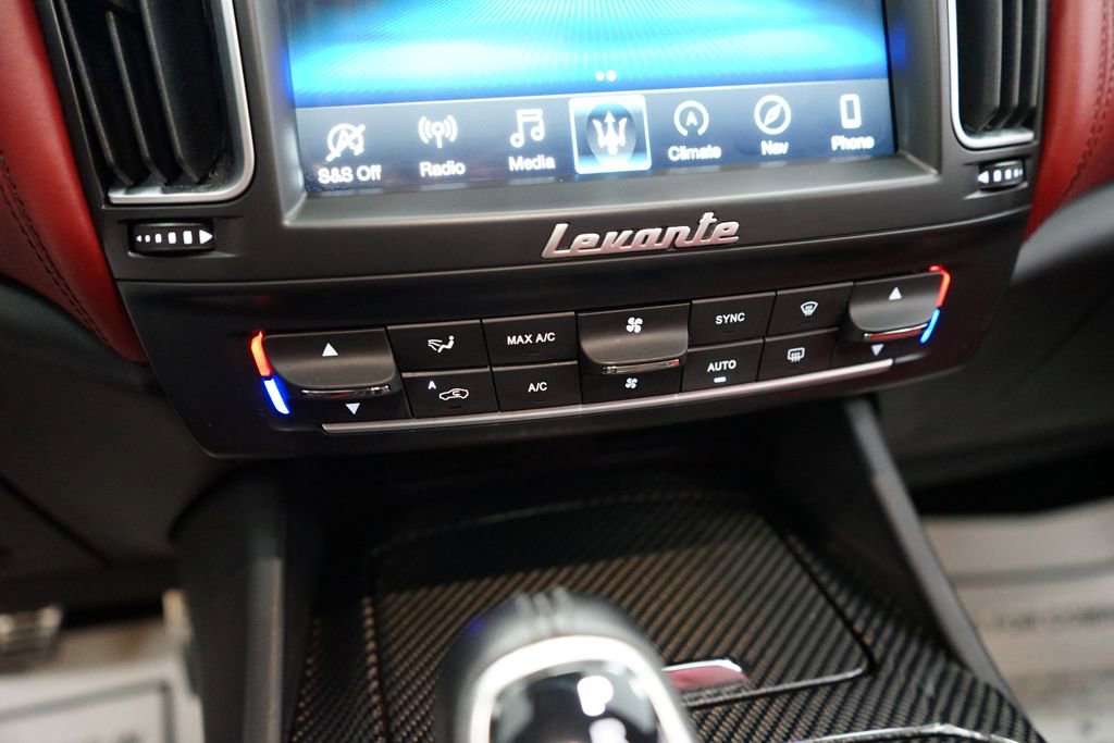 Used 2018 Maserati Levante S GranSport AWD/4WD image 42