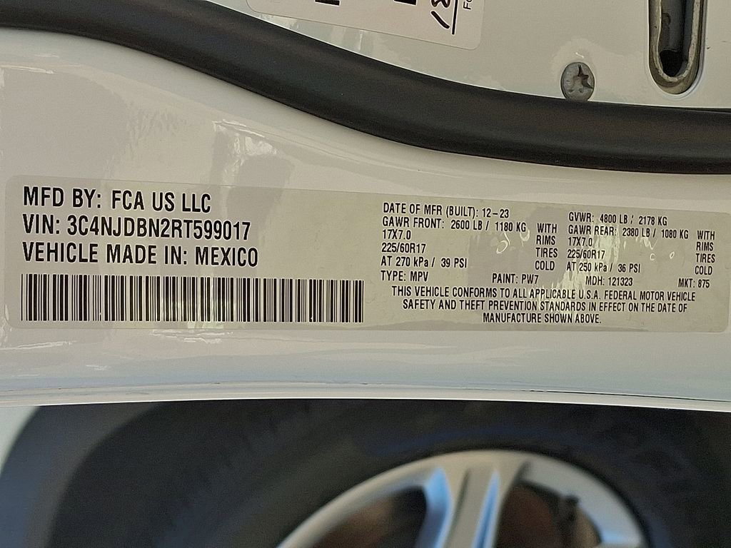 Used 2024 Jeep Compass Latitude image 26