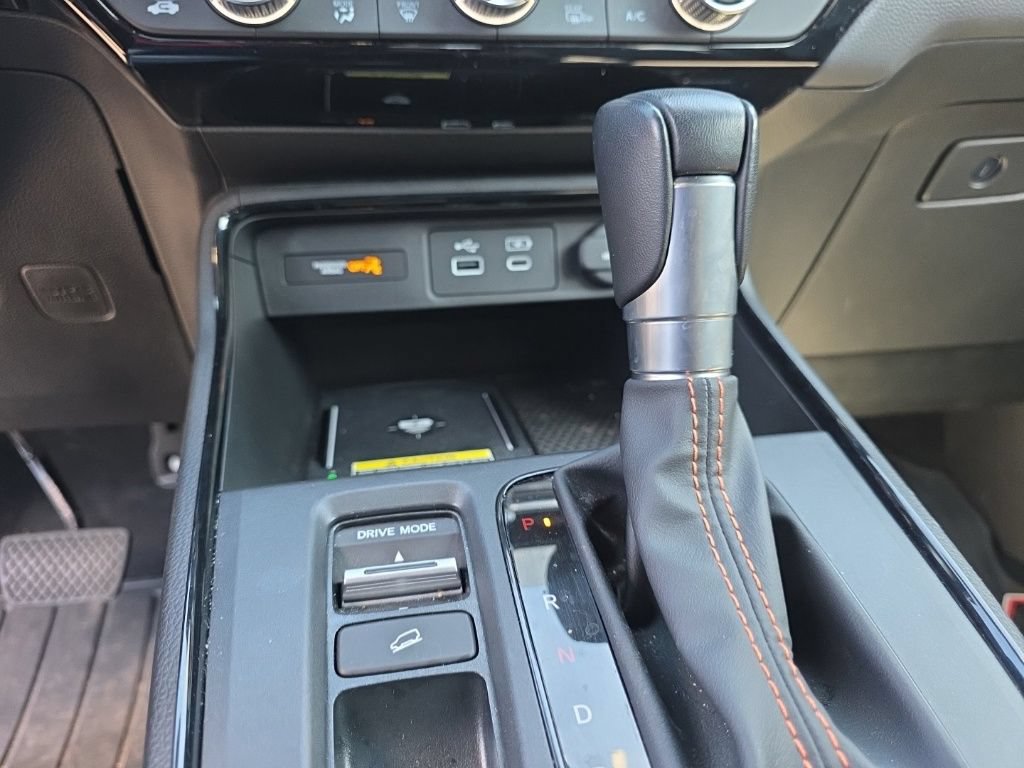 Used 2024 Honda CR-V Sport Touring image 17