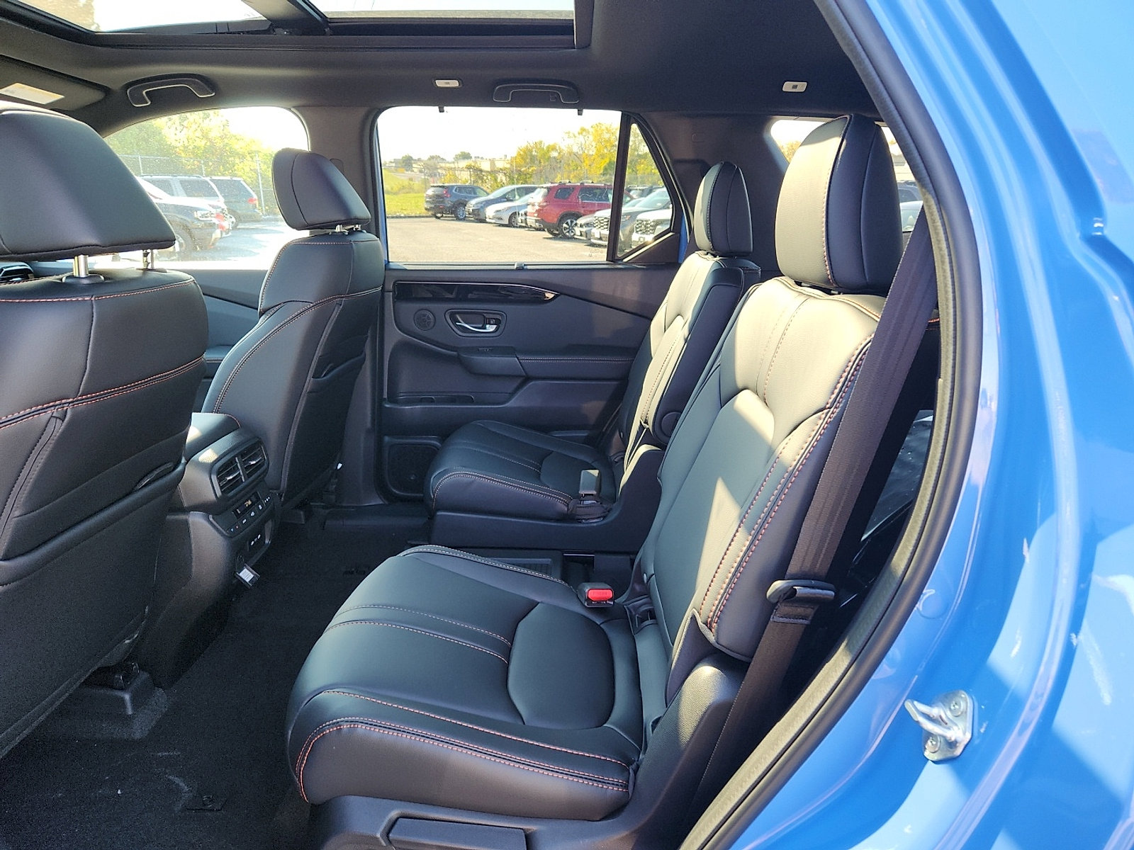 New 2025 Honda Pilot TrailSport image 6