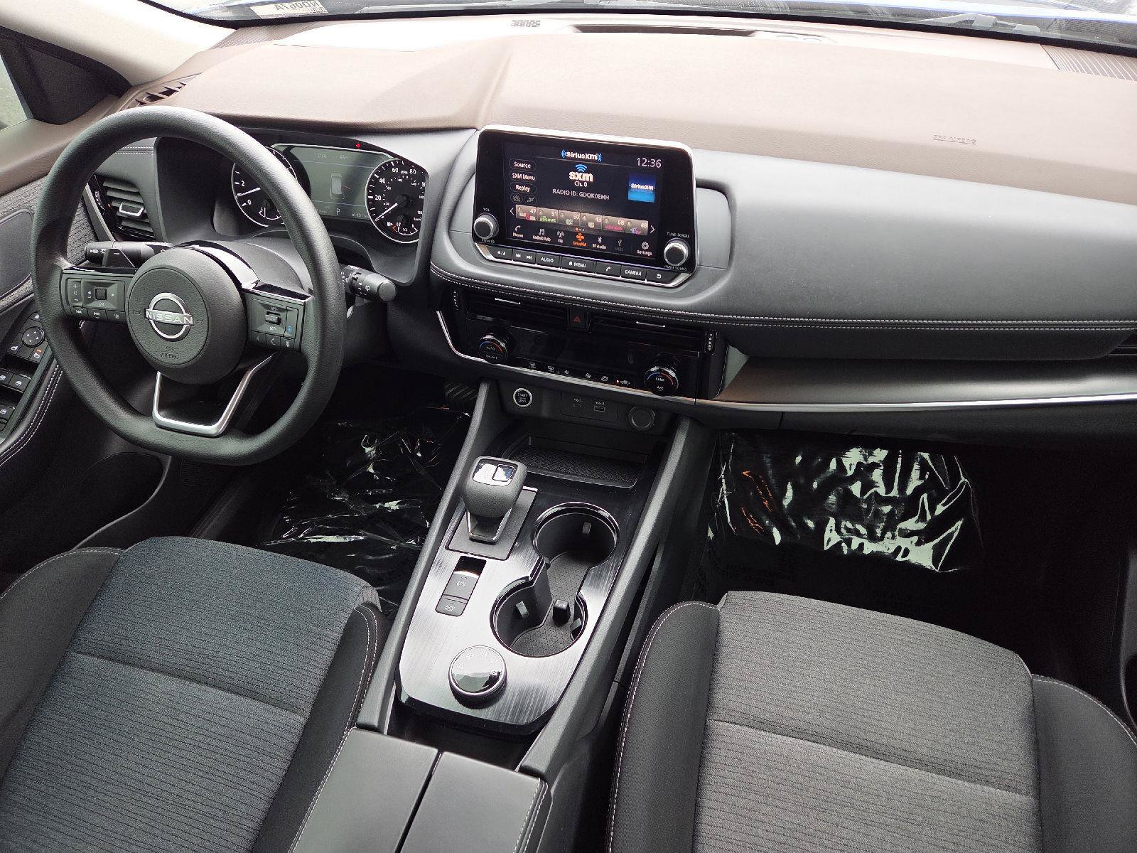 Used 2022 Nissan Rogue SV AWD/4WD image 29