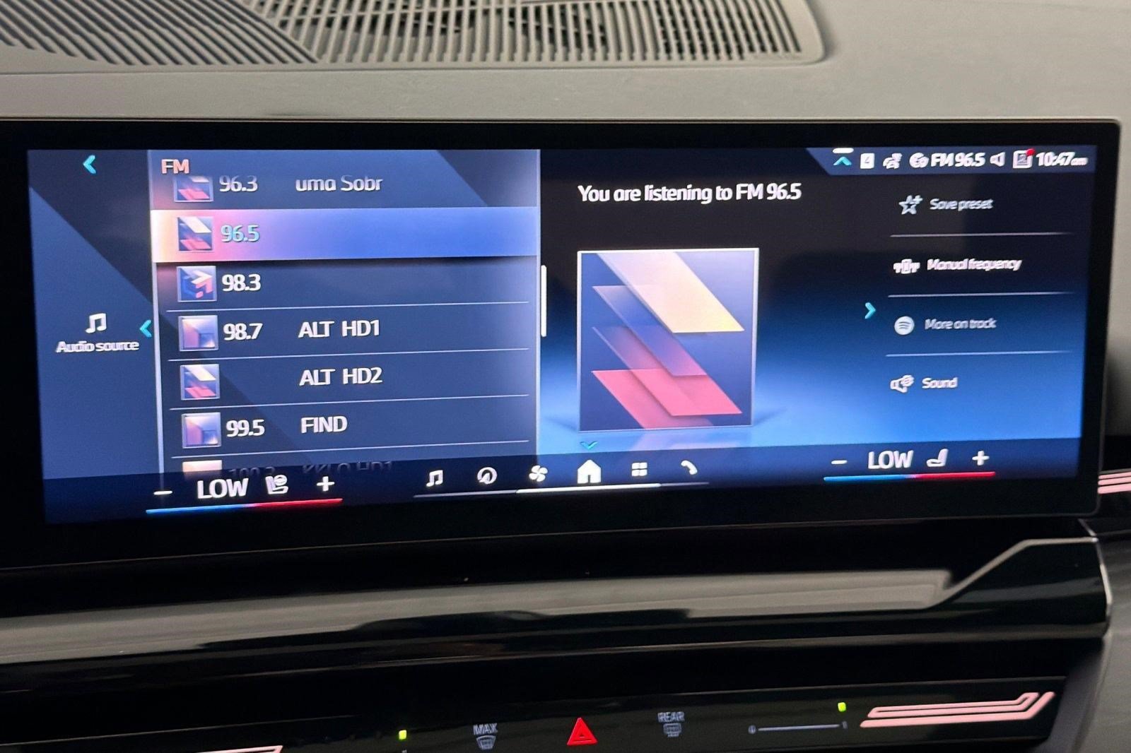 Used 2026 BMW 530i RWD image 22