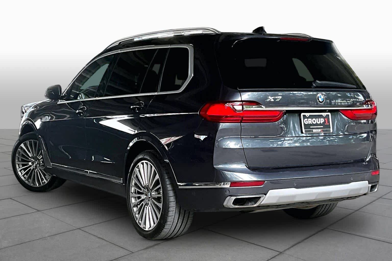 Used 2021 BMW X7 xDrive40i w/ Premium Package AWD/4WD image 11