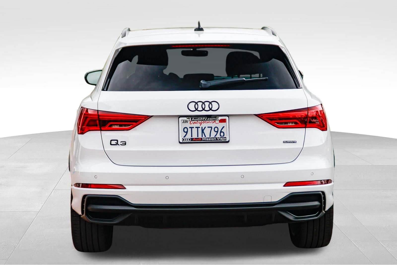 Used 2025 Audi Q3 2.0T Premium w/ Convenience Package image 7