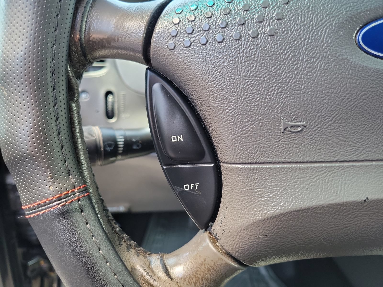 Used 2001 Ford Explorer Sport Trac 4x4 image 21