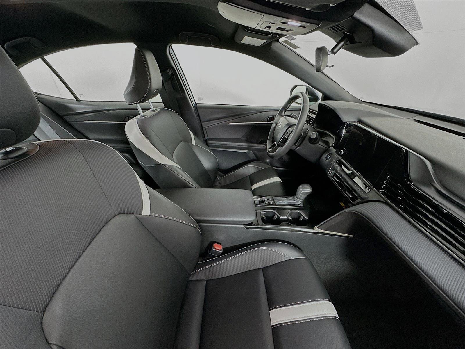 Certified 2025 Toyota Camry SE image 26