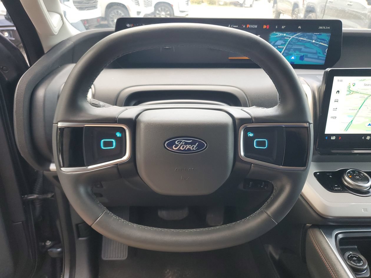 Used 2025 Ford Expedition Max Active RWD image 22