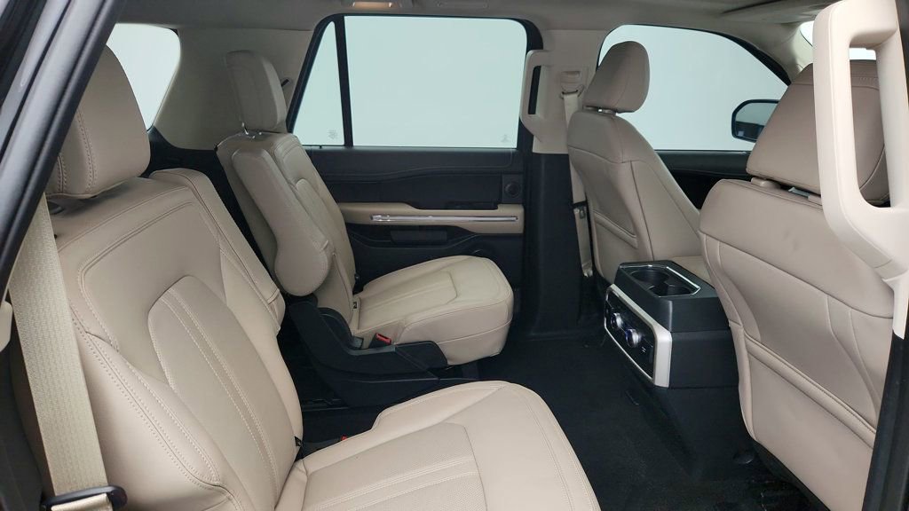 Used 2022 Ford Expedition Max Limited image 24