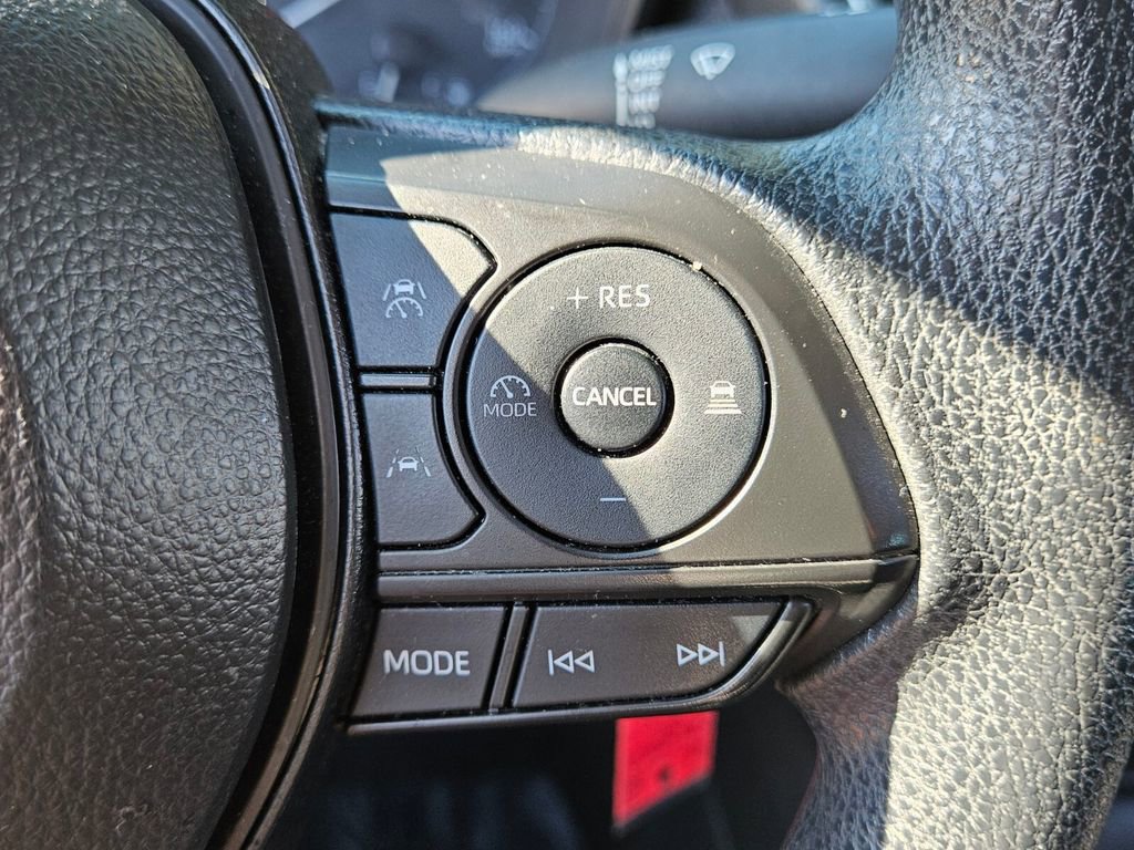 Used 2024 Toyota Corolla LE image 23