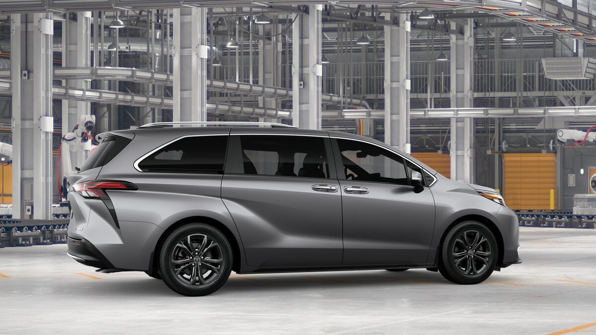 New 2026 Toyota Sienna Platinum AWD/4WD image 11
