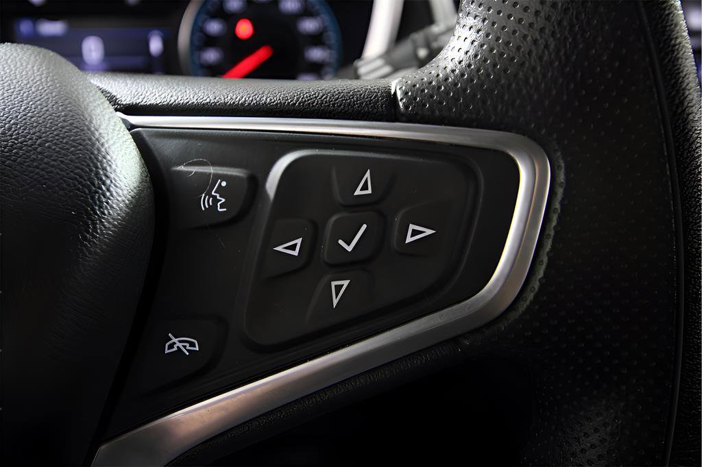 Used 2023 Chevrolet Equinox LT FWD image 23