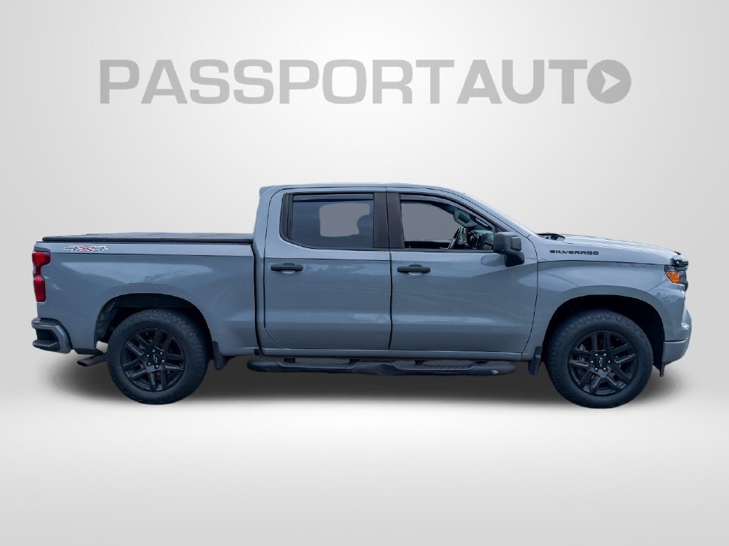 Used 2024 Chevrolet Silverado 1500 Custom w/ Turbomax Blackout Package AWD/4WD image 8