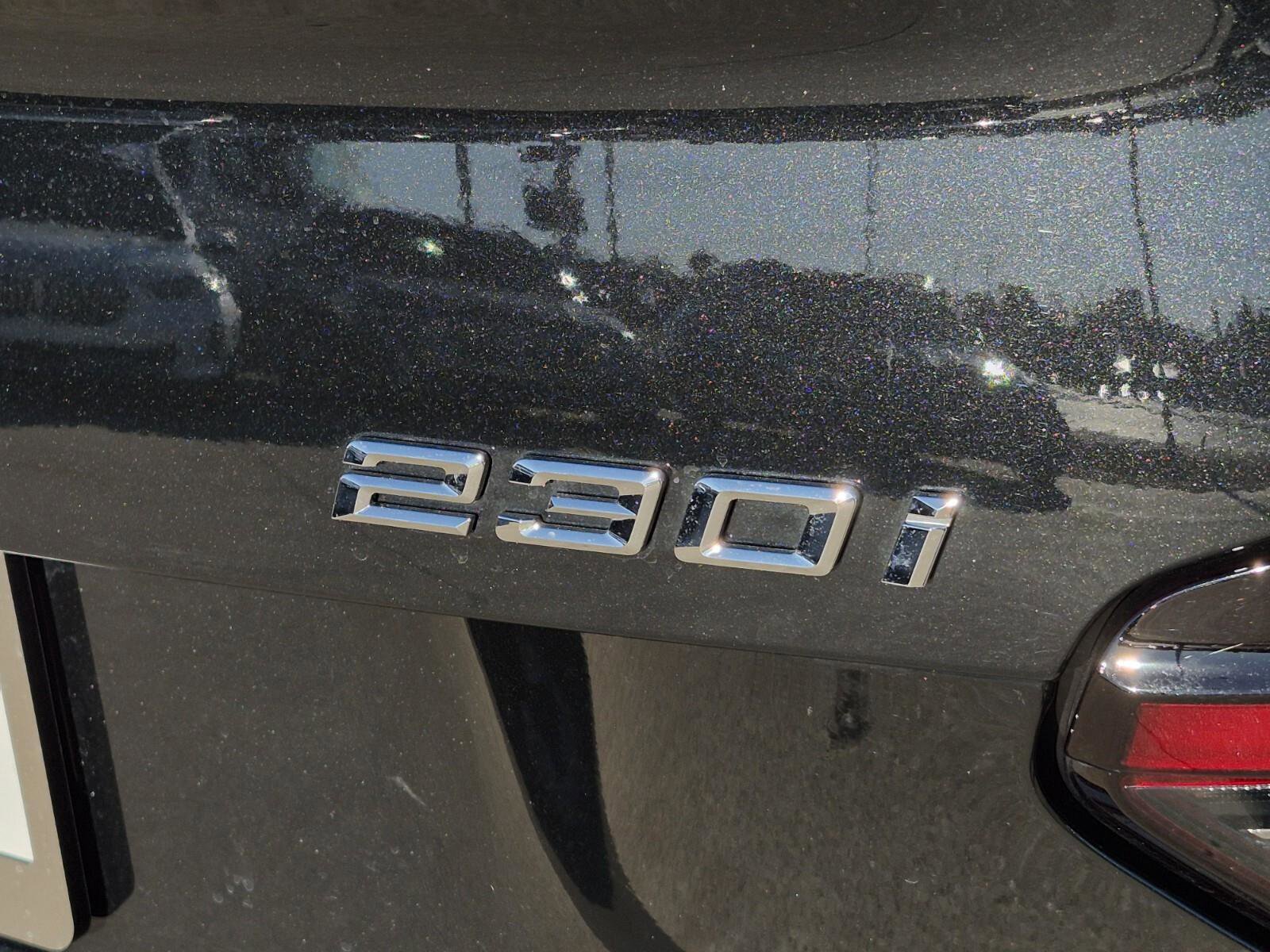 Certified 2025 BMW 230i 230i w/ Convenience Package image 9