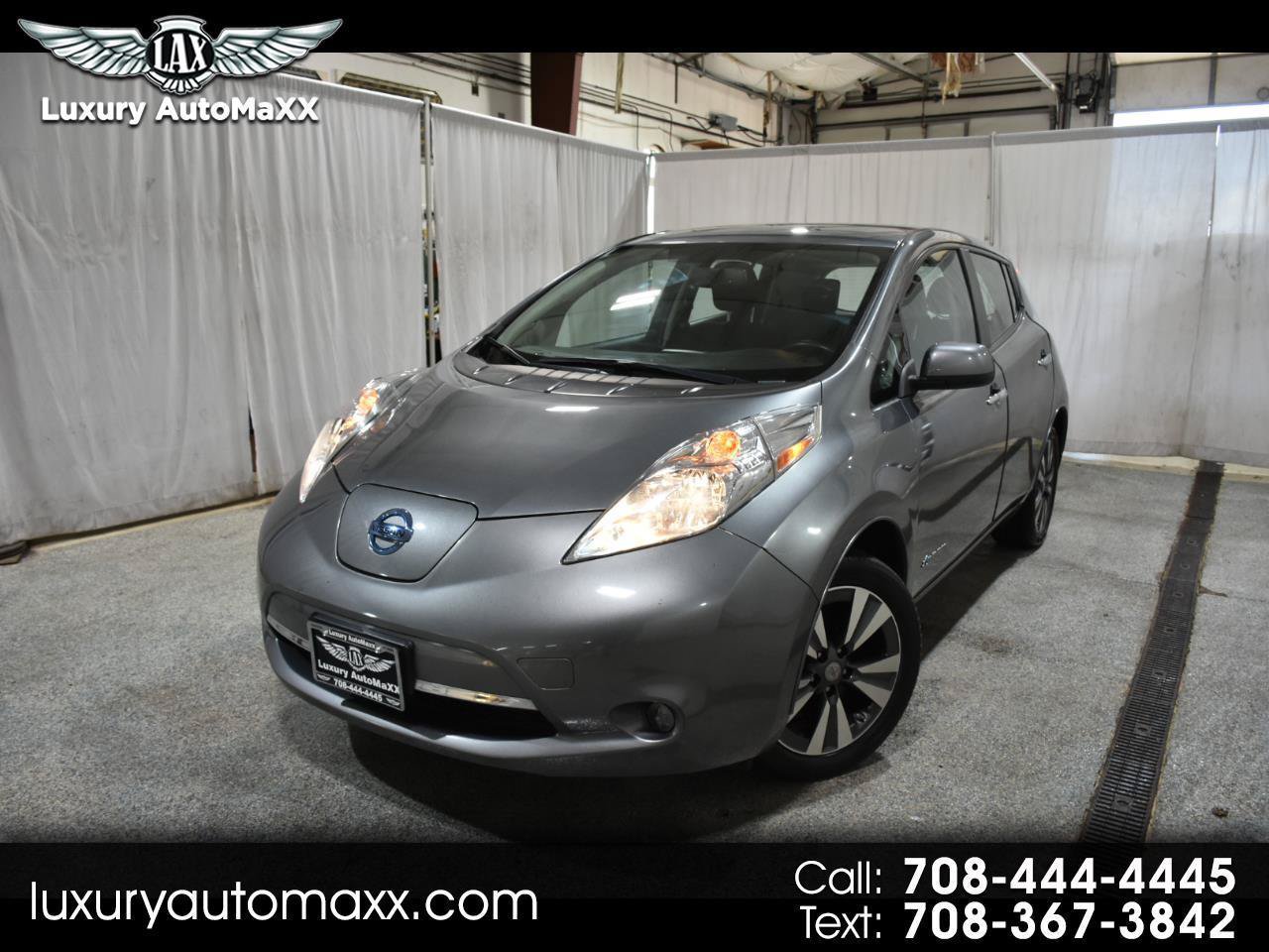 Used 2015 Nissan Leaf SV FWD image 1
