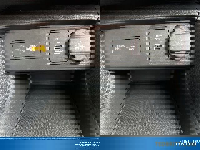 Used 2024 Honda Civic LX image 31