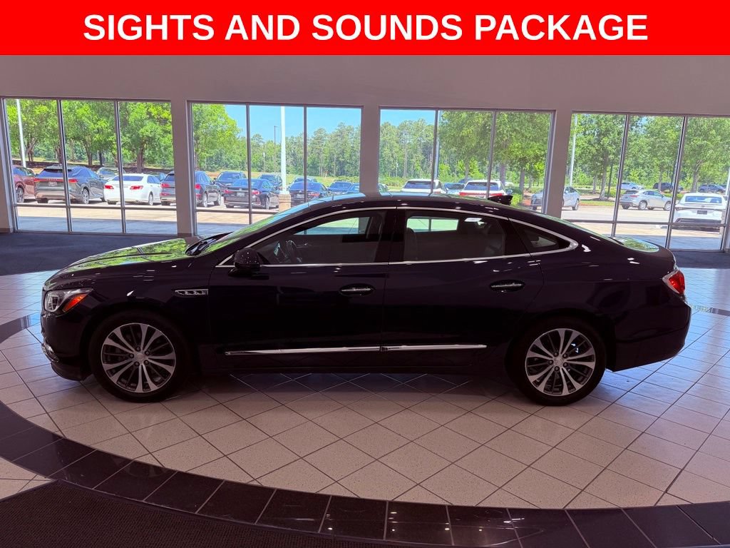 Used 2017 Buick LaCrosse Essence FWD image 4