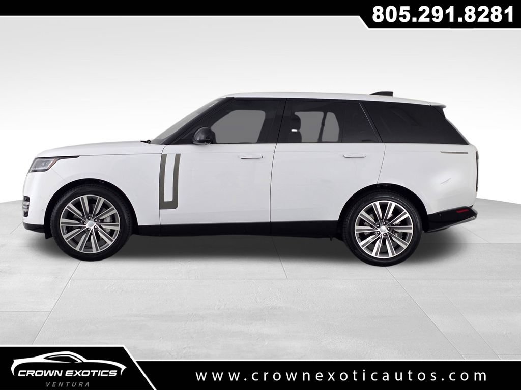 Used 2023 Land Rover Range Rover SE AWD/4WD image 4