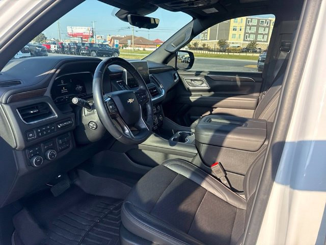 Used 2024 Chevrolet Tahoe High Country w/ Advanced Technology Package AWD/4WD image 12