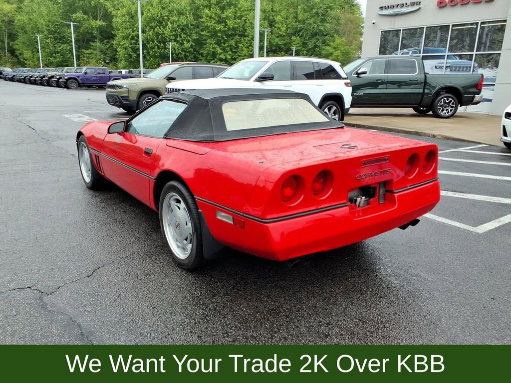 Used 1989 Chevrolet Corvette Convertible RWD image 8