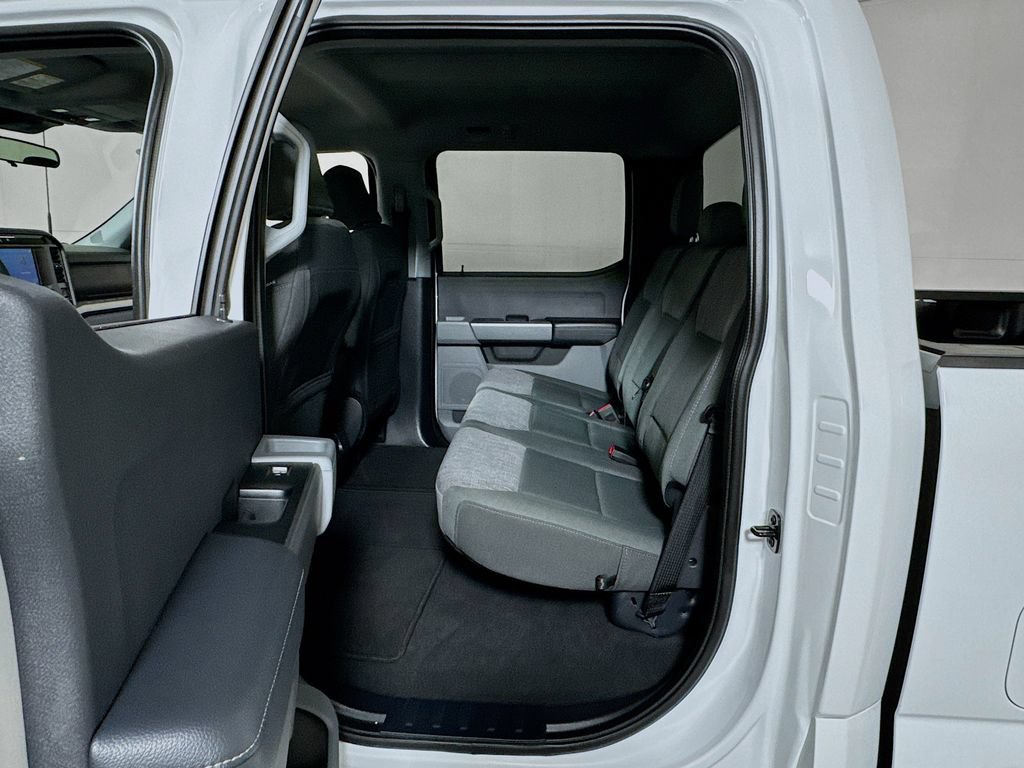 Used 2025 Ford F250 XLT AWD/4WD image 21