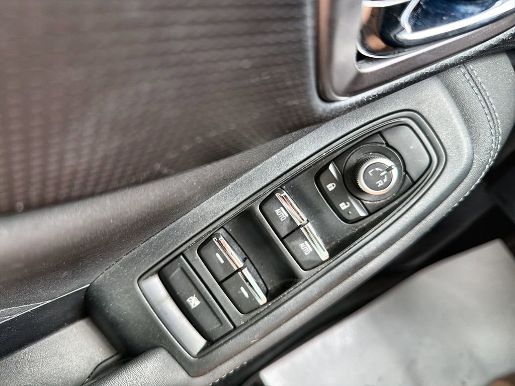 Certified 2023 Subaru Forester Touring AWD/4WD image 18