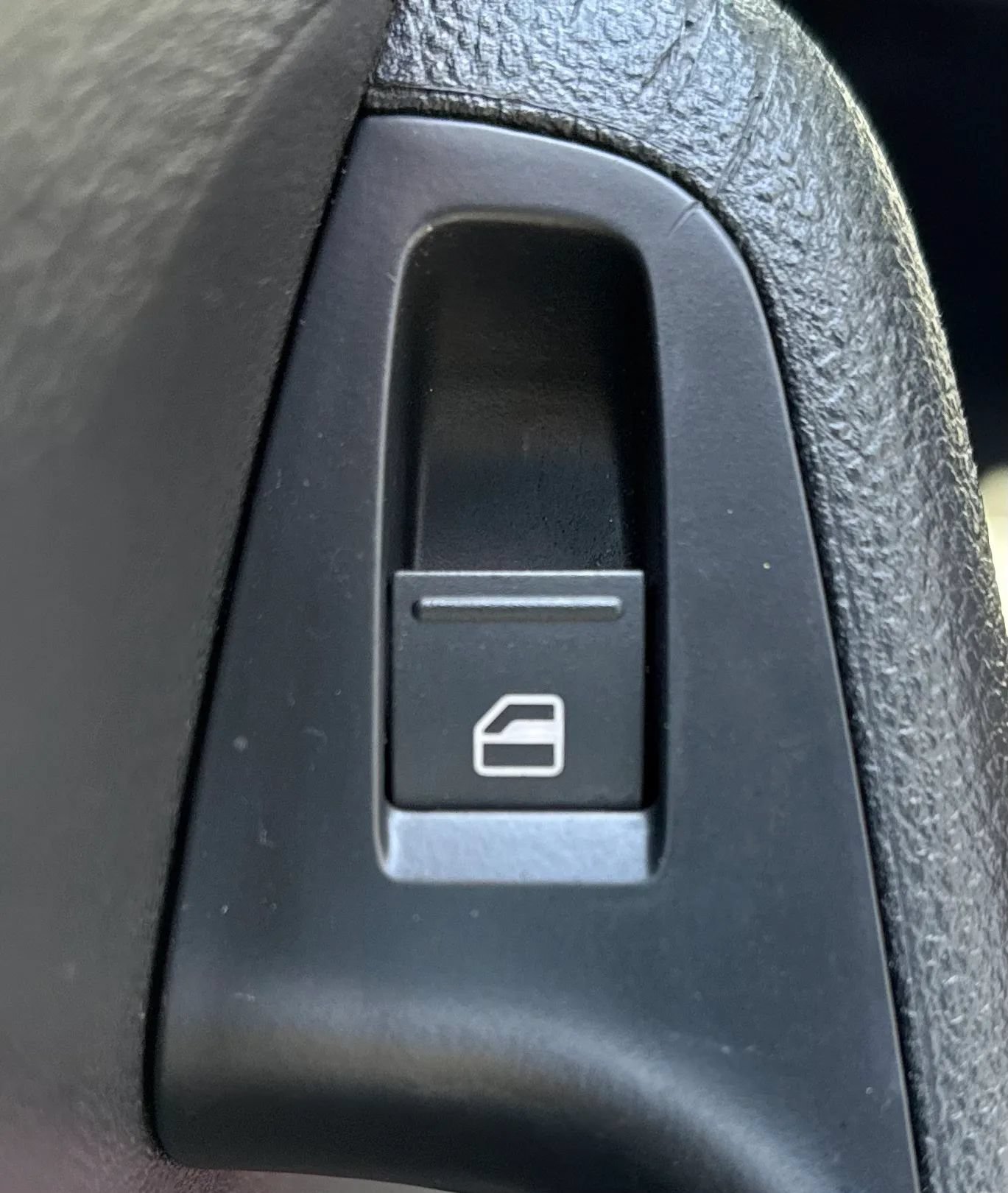 Used 2016 Volkswagen Jetta S FWD image 28