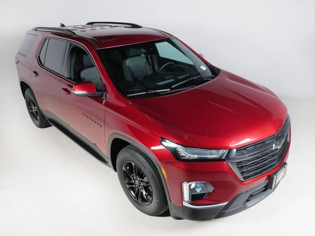 Used 2023 Chevrolet Traverse LT w/ Midnight/Sport Edition AWD/4WD image 31