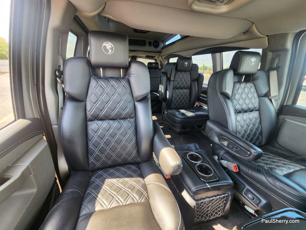 Used 2023 Chevrolet Express 2500 image 36