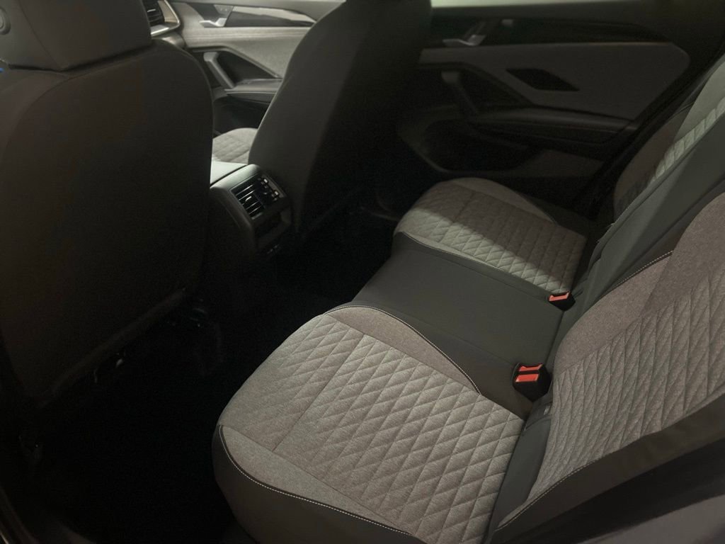 New 2026 Volkswagen Tiguan S image 5