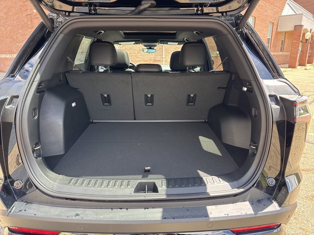 New 2026 Chevrolet Equinox RS w/ Convenience Package III AWD/4WD image 6