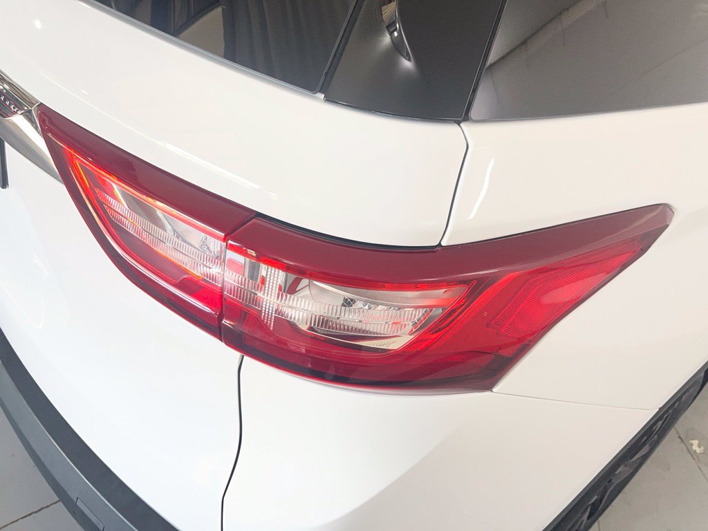 Used 2020 Chevrolet Traverse LS FWD image 46