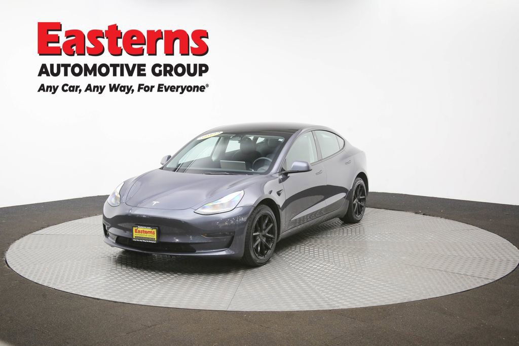 Used 2023 Tesla Model 3 Standard Range image 51